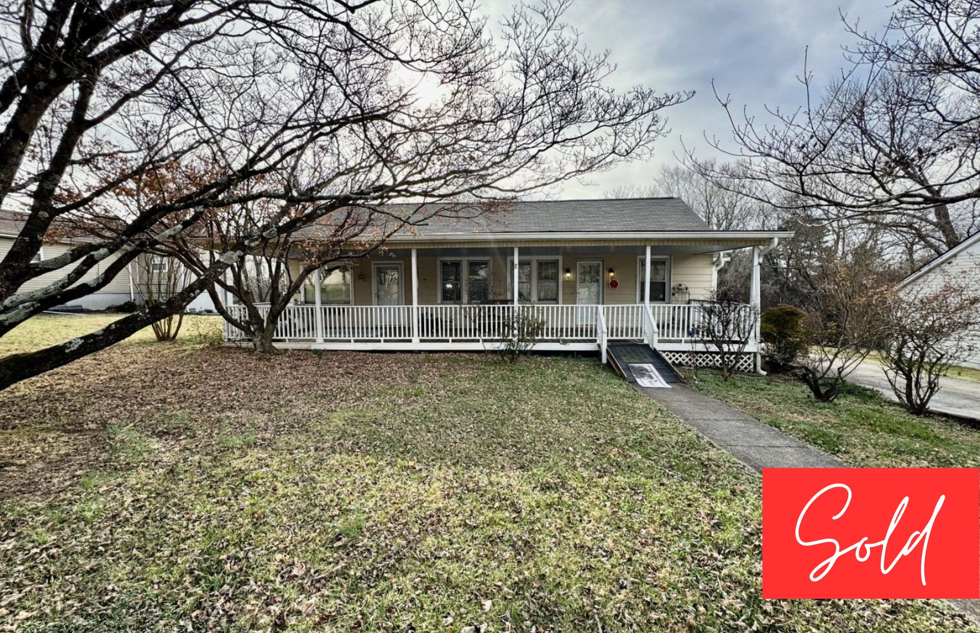 This image is by Powell Auction & Realty.