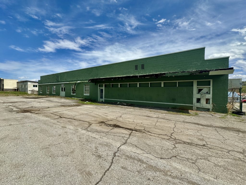 SOLD Court Ordered Real Estate Auction 925 Mulberry Street Loudon