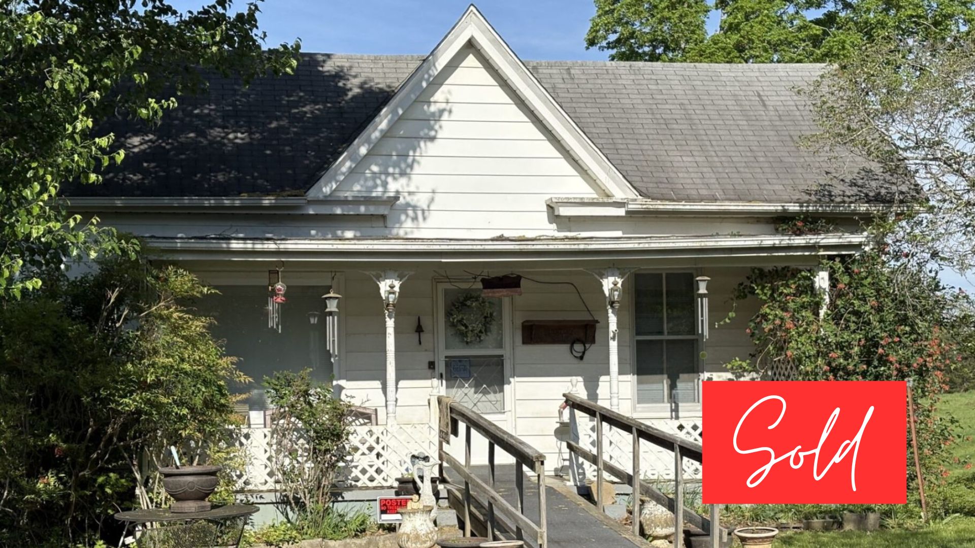 This image is by Powell Auction & Realty.