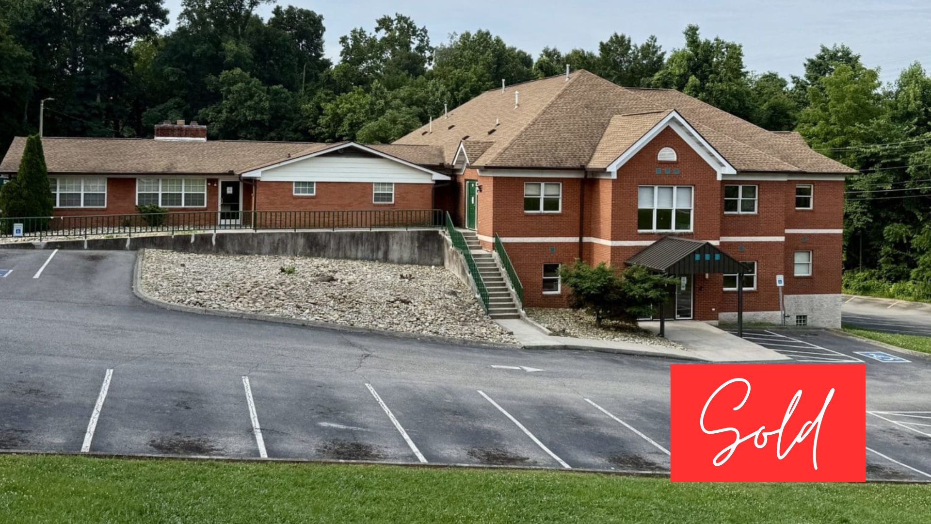 This image is by Powell Auction & Realty.